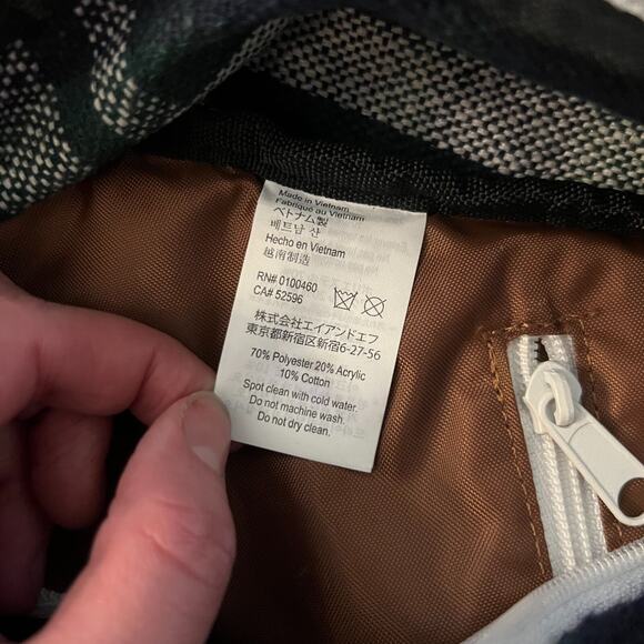 Kavu Rope Sling Bag Unisex Green Multi Flannel Plaid Adjustable Crossbody Strap - Picture 4 of 8